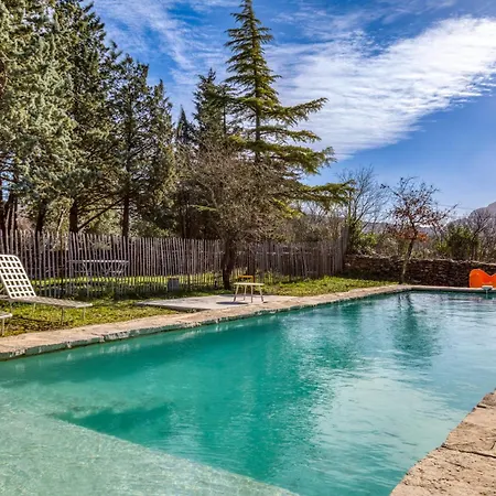 Ferienhaus La Cour Des Anges Saint-Martin-de-Londres