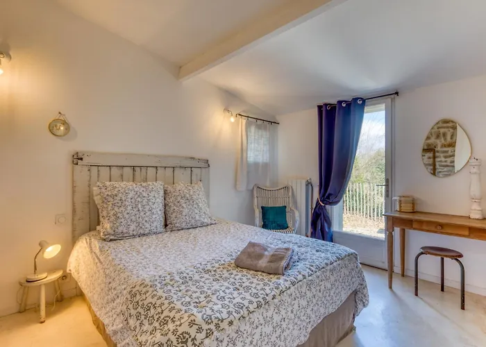 Ferienhaus La Cour Des Anges Saint-Martin-de-Londres